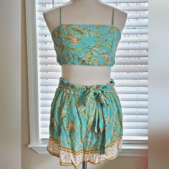 SHIEN Botanical Print Top and Tie shorts - Picture 2 of 5